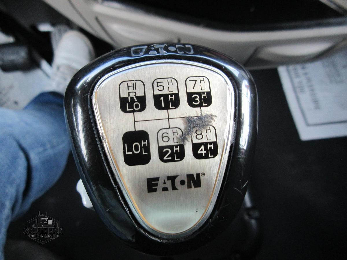 Used 2021 PETERBILT 567