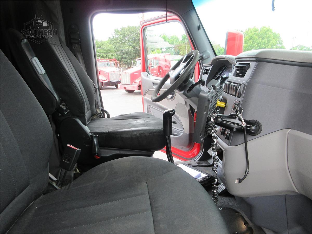 Used 2020 PETERBILT 567