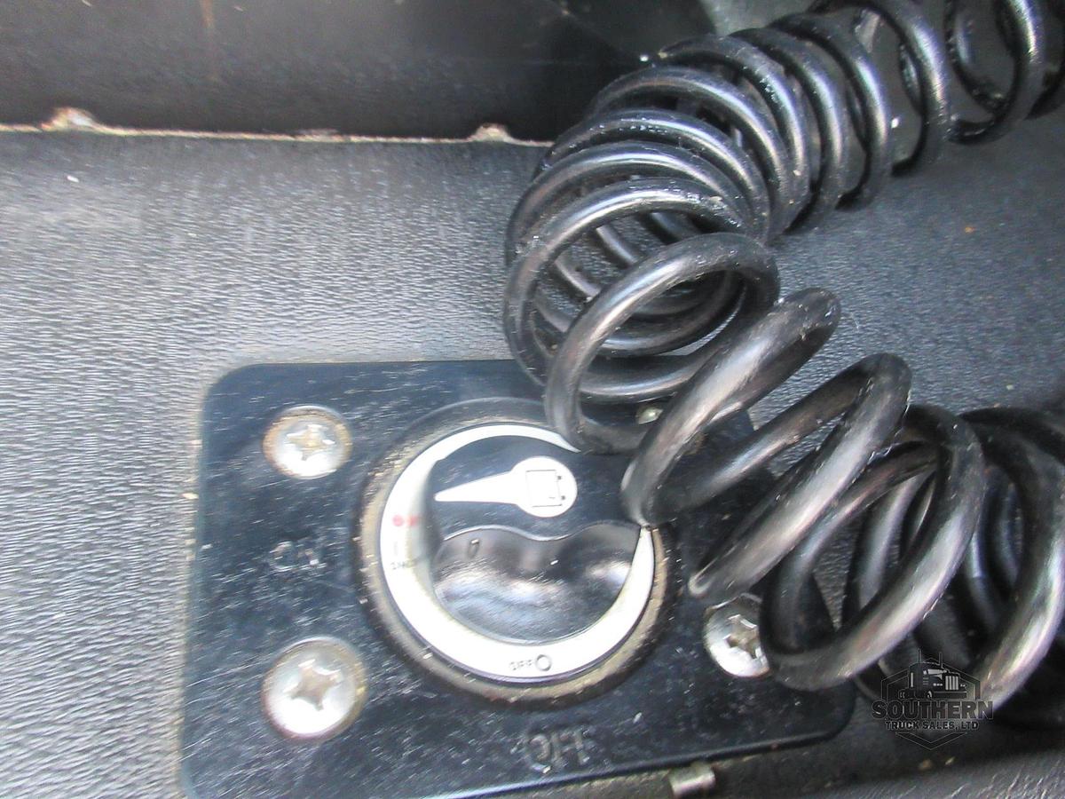 Used 2019 FREIGHTLINER CORONADO 122 SD