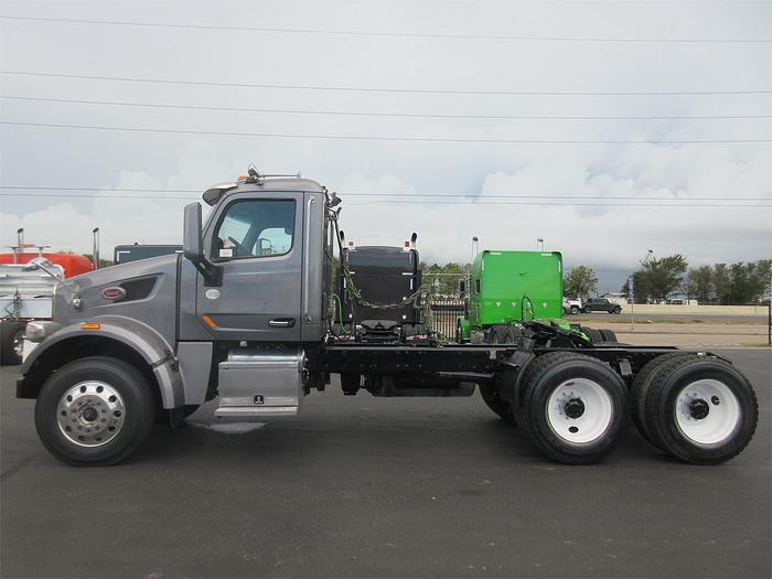 Used 2020 PETERBILT 567