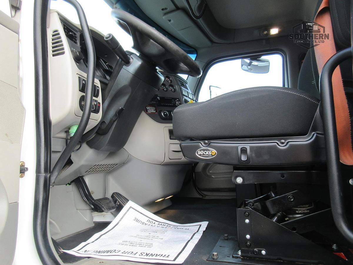Used 2019 PETERBILT 567
