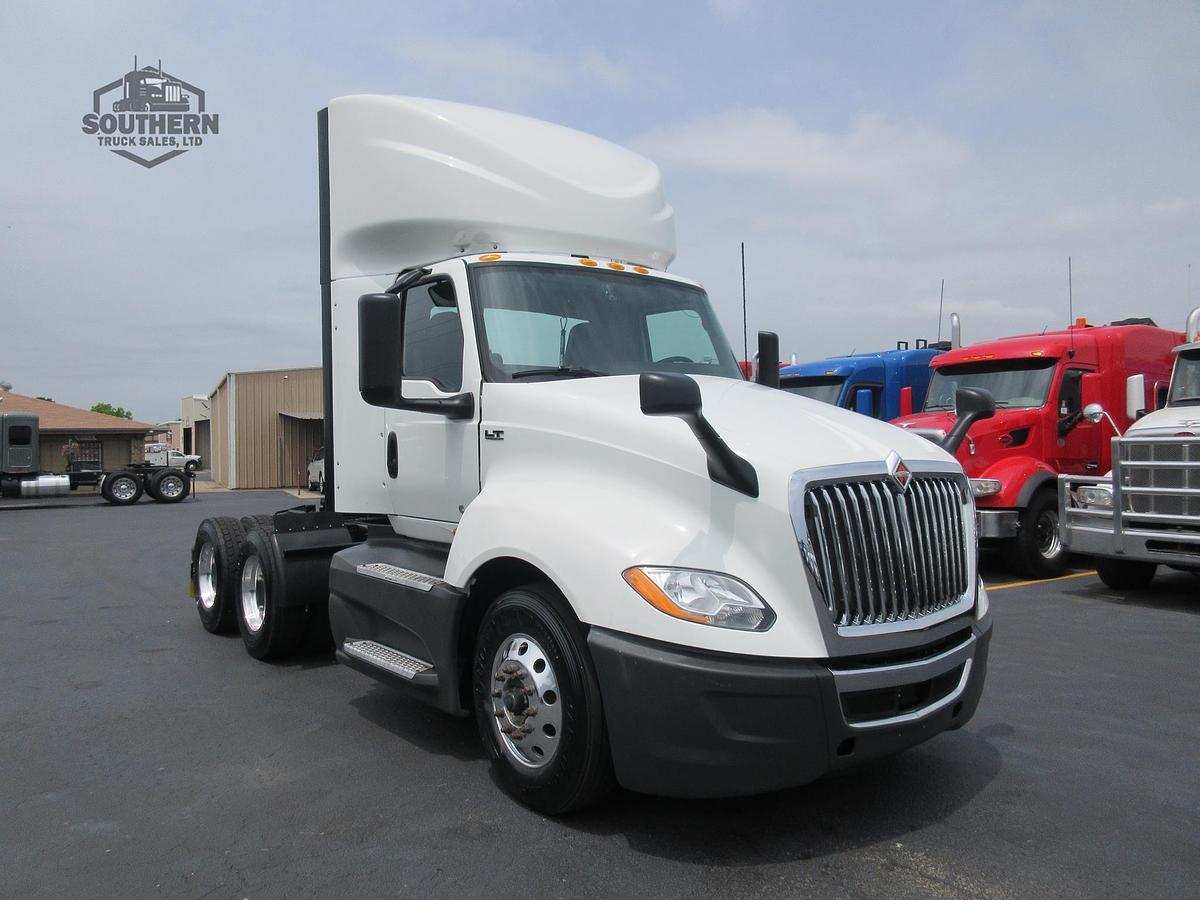 Used 2021 INTERNATIONAL LT