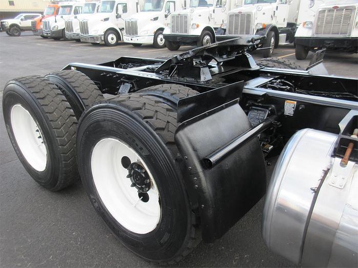 Used 2019 PETERBILT 567