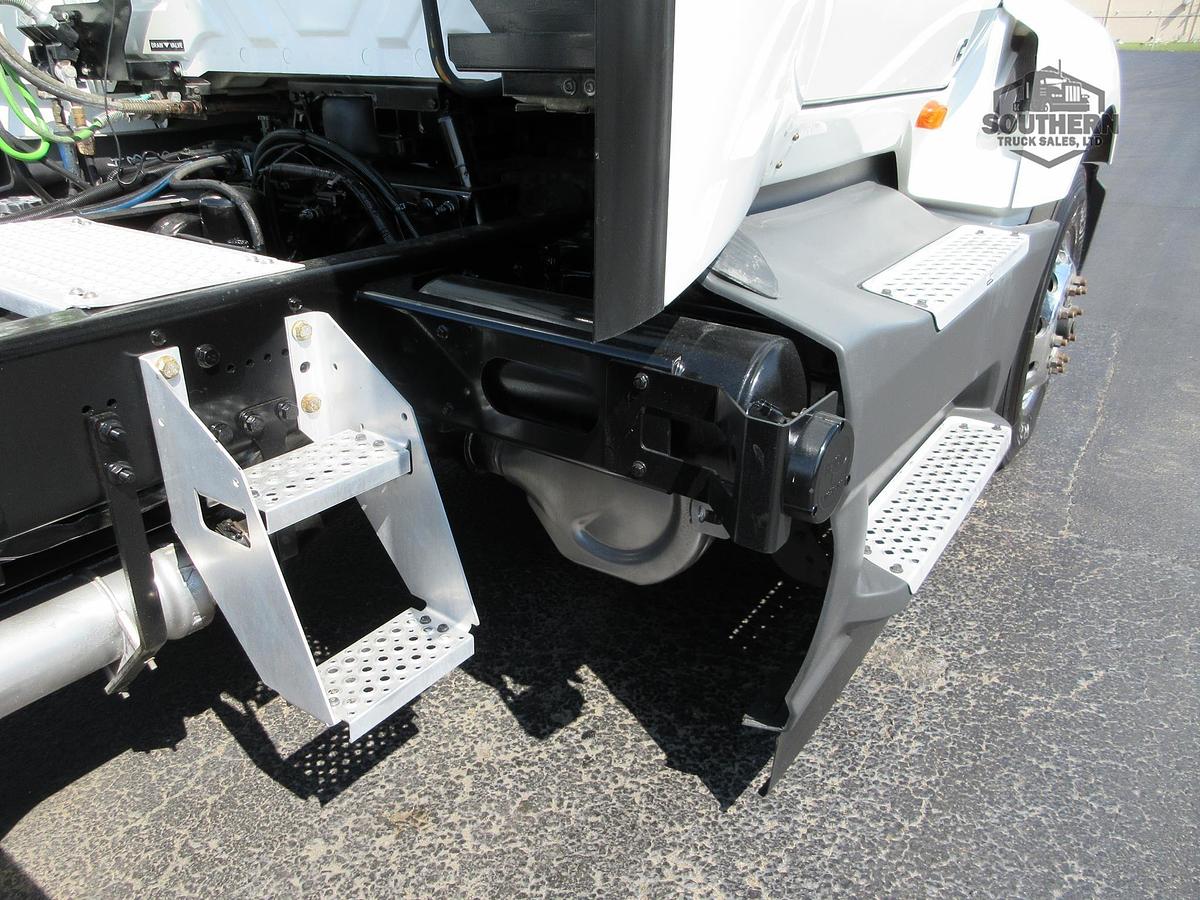 Used 2022 INTERNATIONAL LT