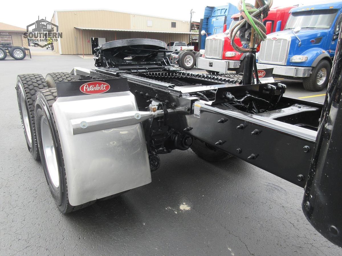 Used 2023 PETERBILT 567