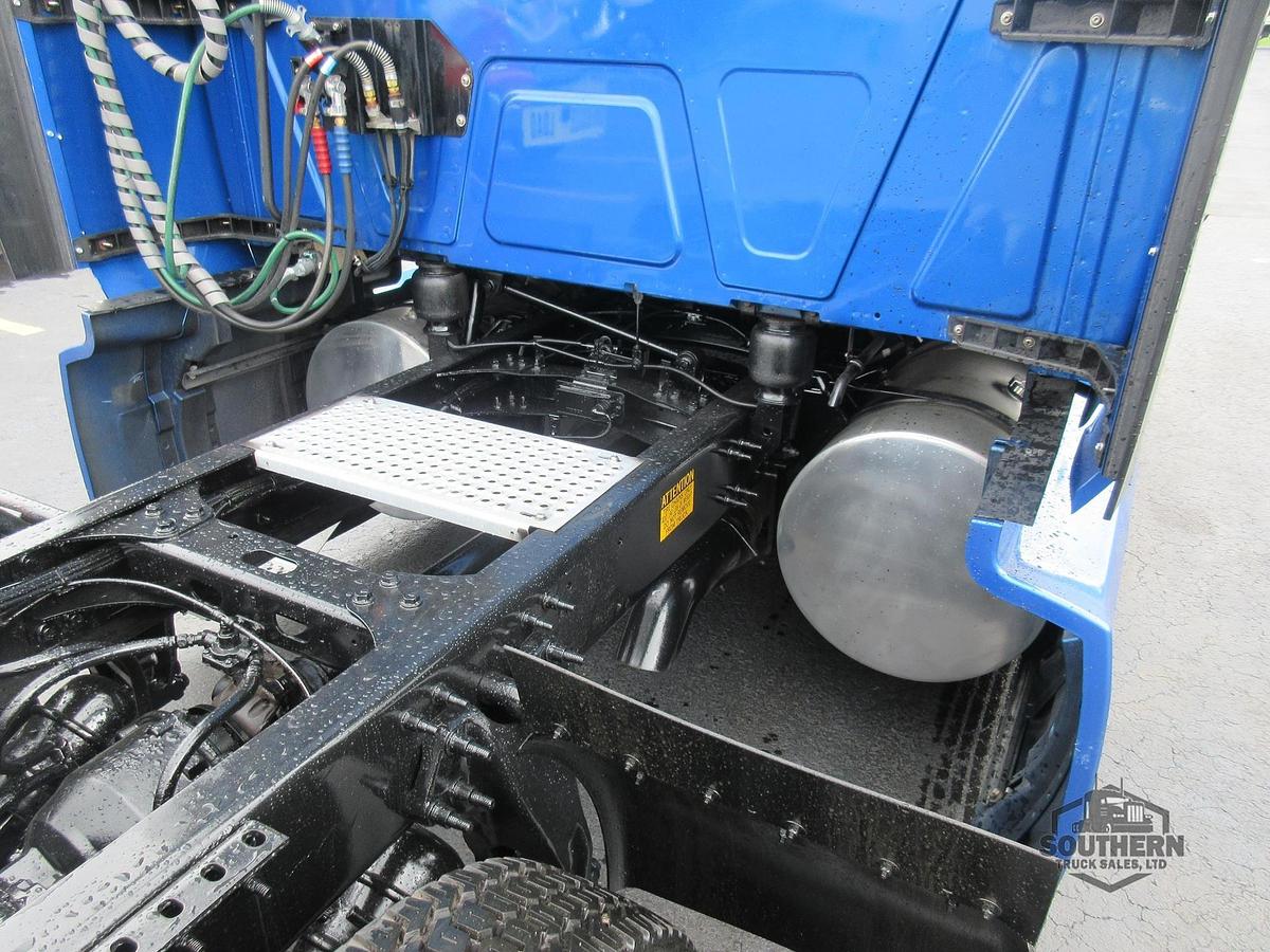 Used 2021 INTERNATIONAL LT