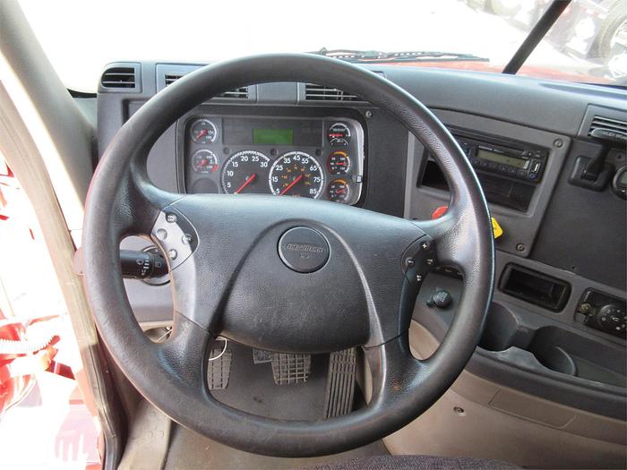 Used 2017 FREIGHTLINER CASCADIA 125