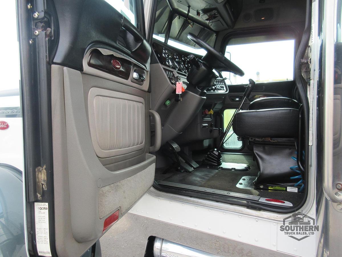 Used 2020 PETERBILT 389