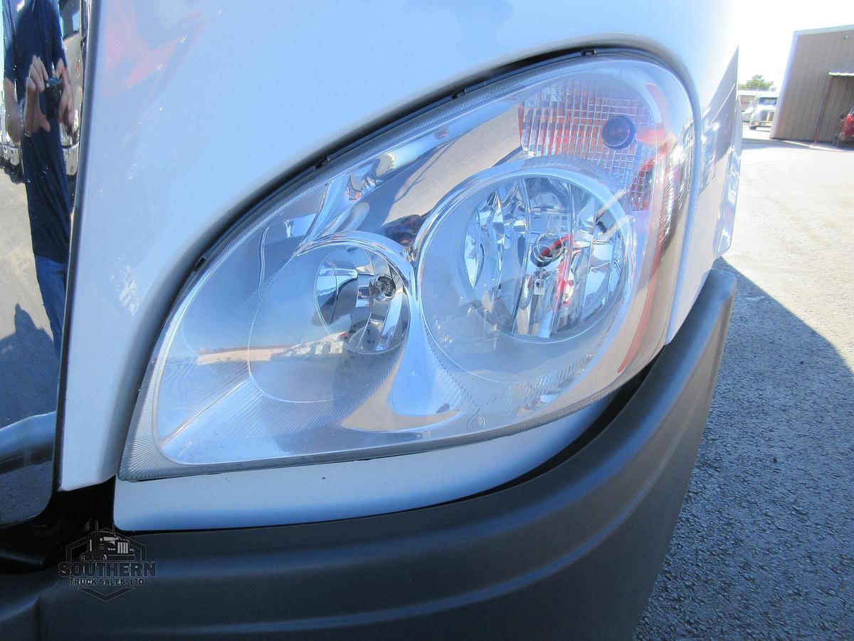 Used 2017 FREIGHTLINER CASCADIA 125