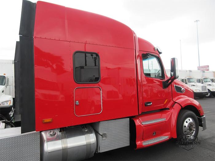 Used 2018 PETERBILT 579