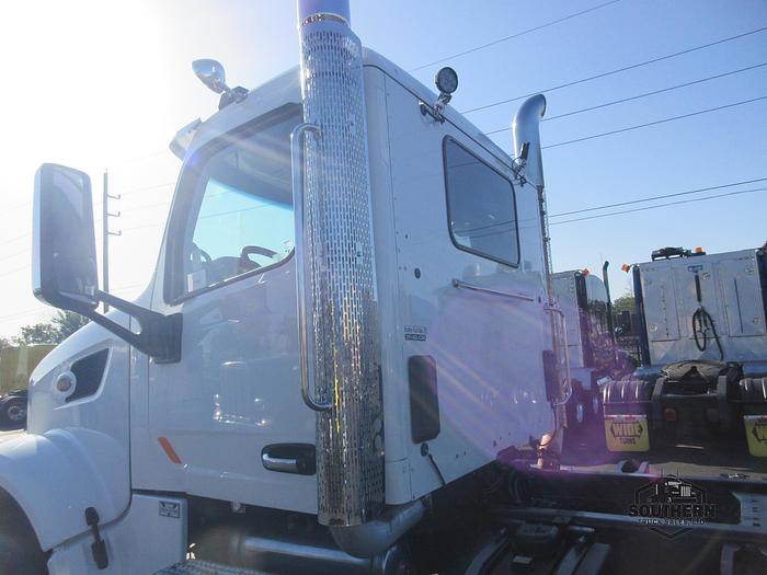 Used 2019 PETERBILT 567