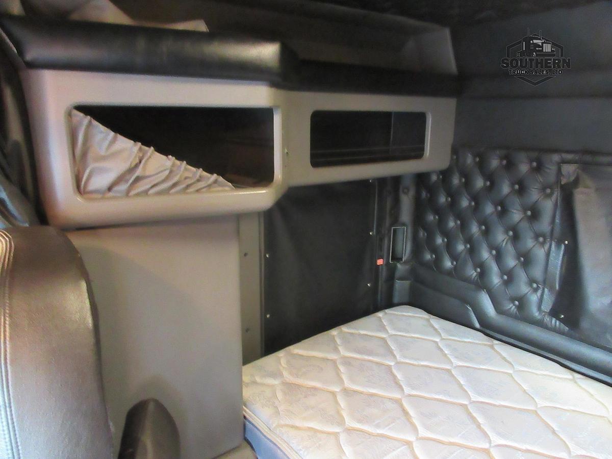 Used 2019 KENWORTH W900L