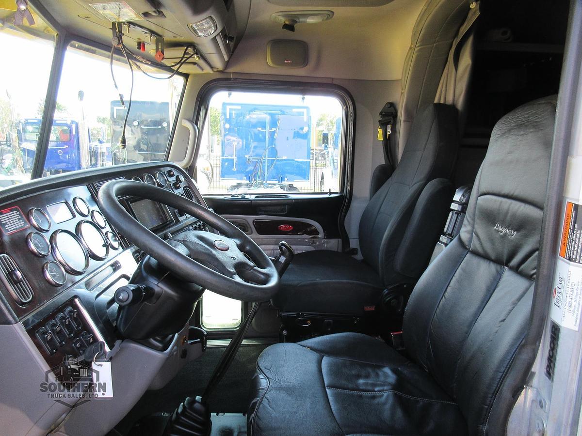 Used 2019 PETERBILT 389