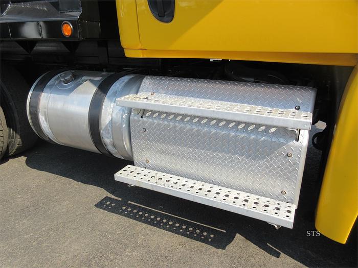 Used 2016 FREIGHTLINER CASCADIA 125