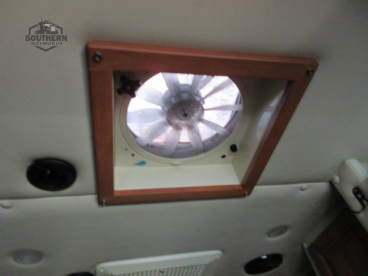 Used 2015 PETERBILT 579 ARI