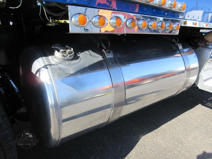 Used 2020 PETERBILT 567