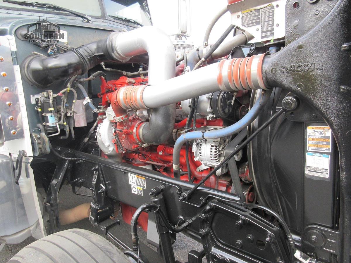 Used 2020 PETERBILT 389