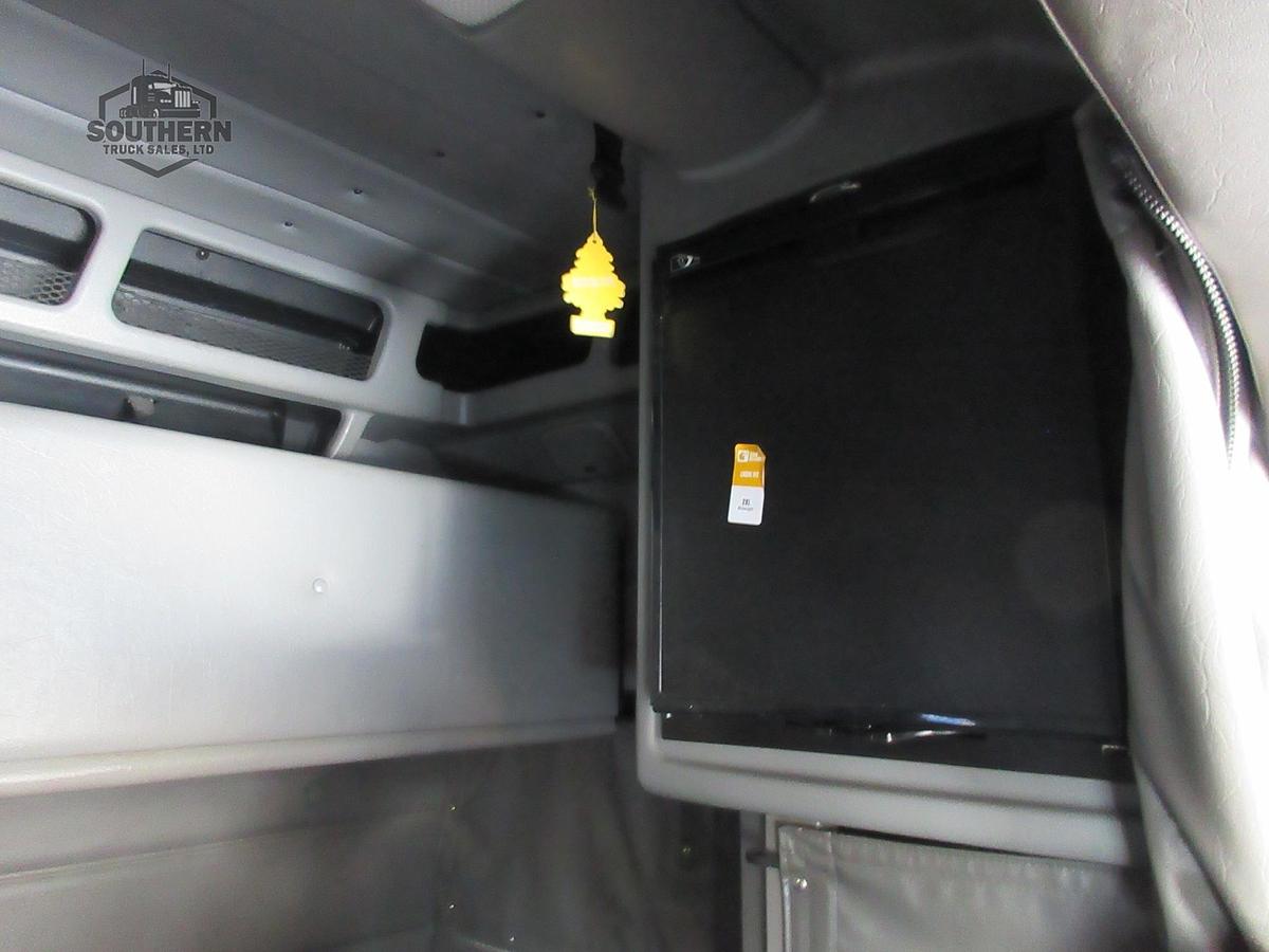 Used 2019 PETERBILT 389