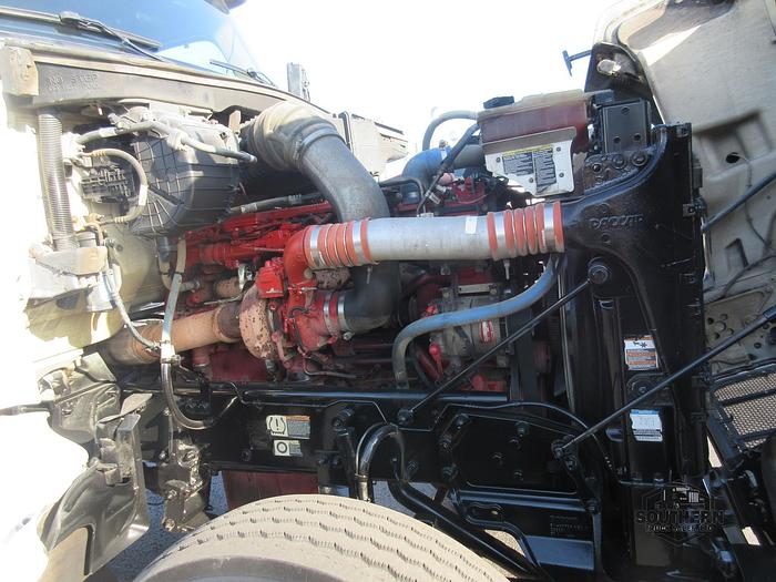 Used 2020 PETERBILT 567