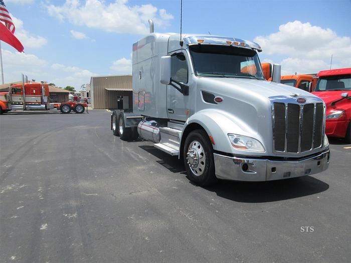 Used 2018 PETERBILT 579
