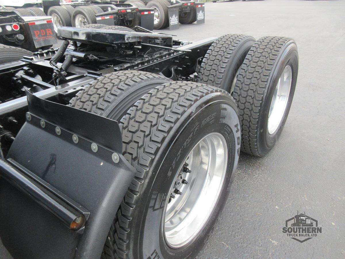 Used 2021 INTERNATIONAL LT
