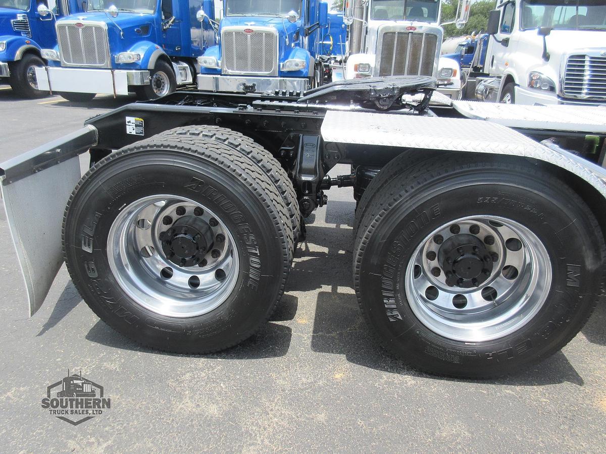 Used 2019 PETERBILT 389