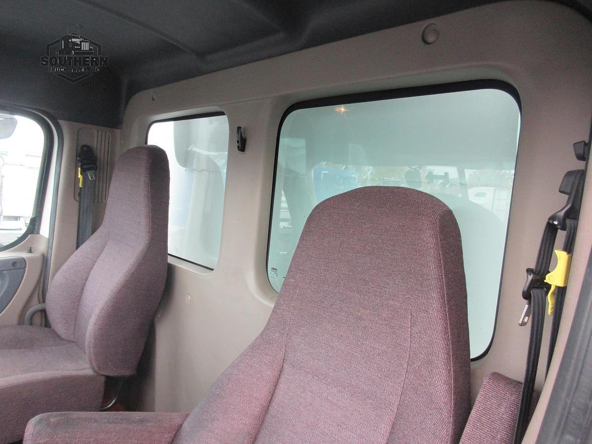 Used 2020 FREIGHTLINER CASCADIA 125