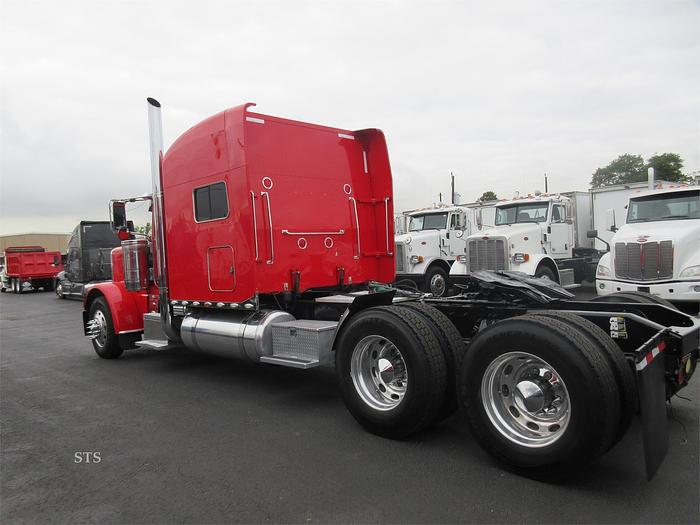 Used 2015 PETERBILT 389
