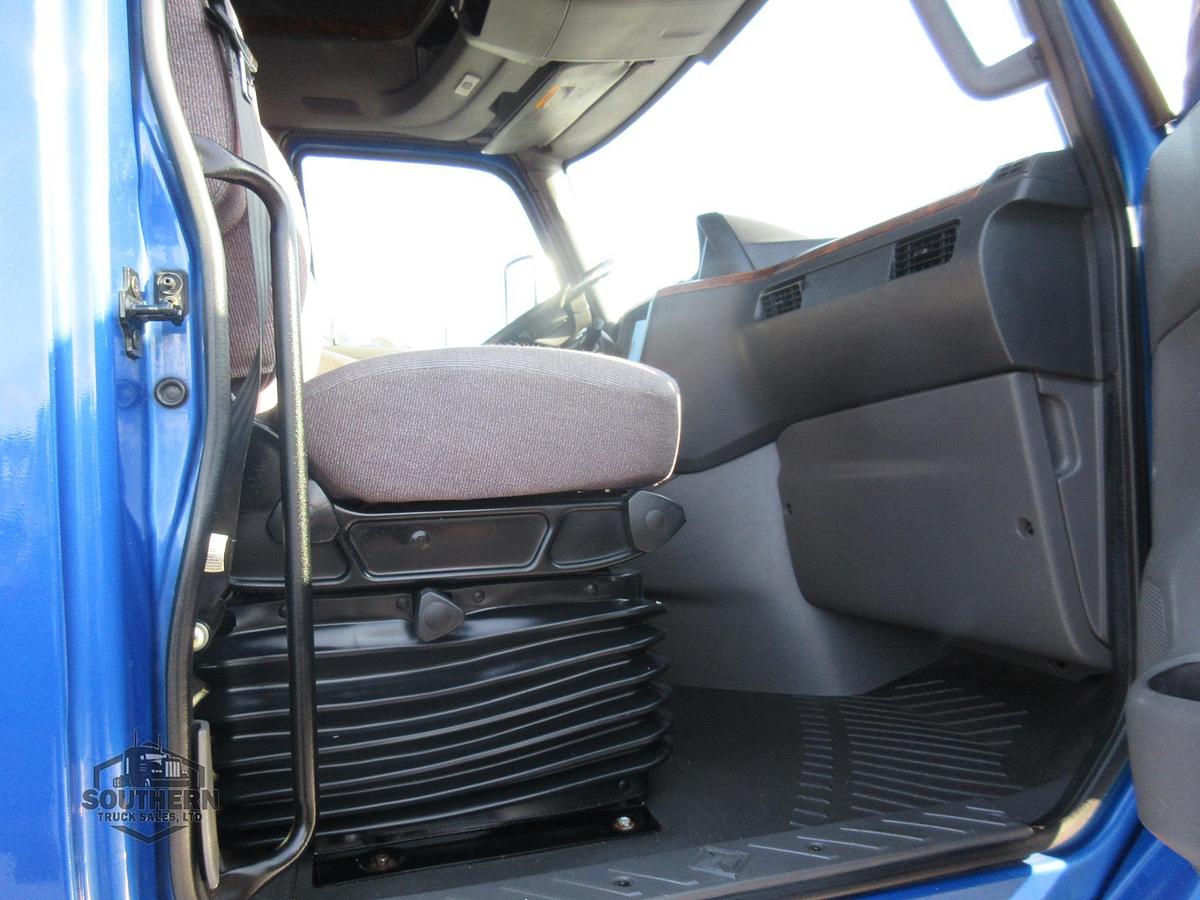 Used 2021 INTERNATIONAL LT