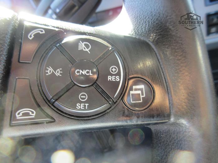 Used 2020 FREIGHTLINER CASCADIA 126