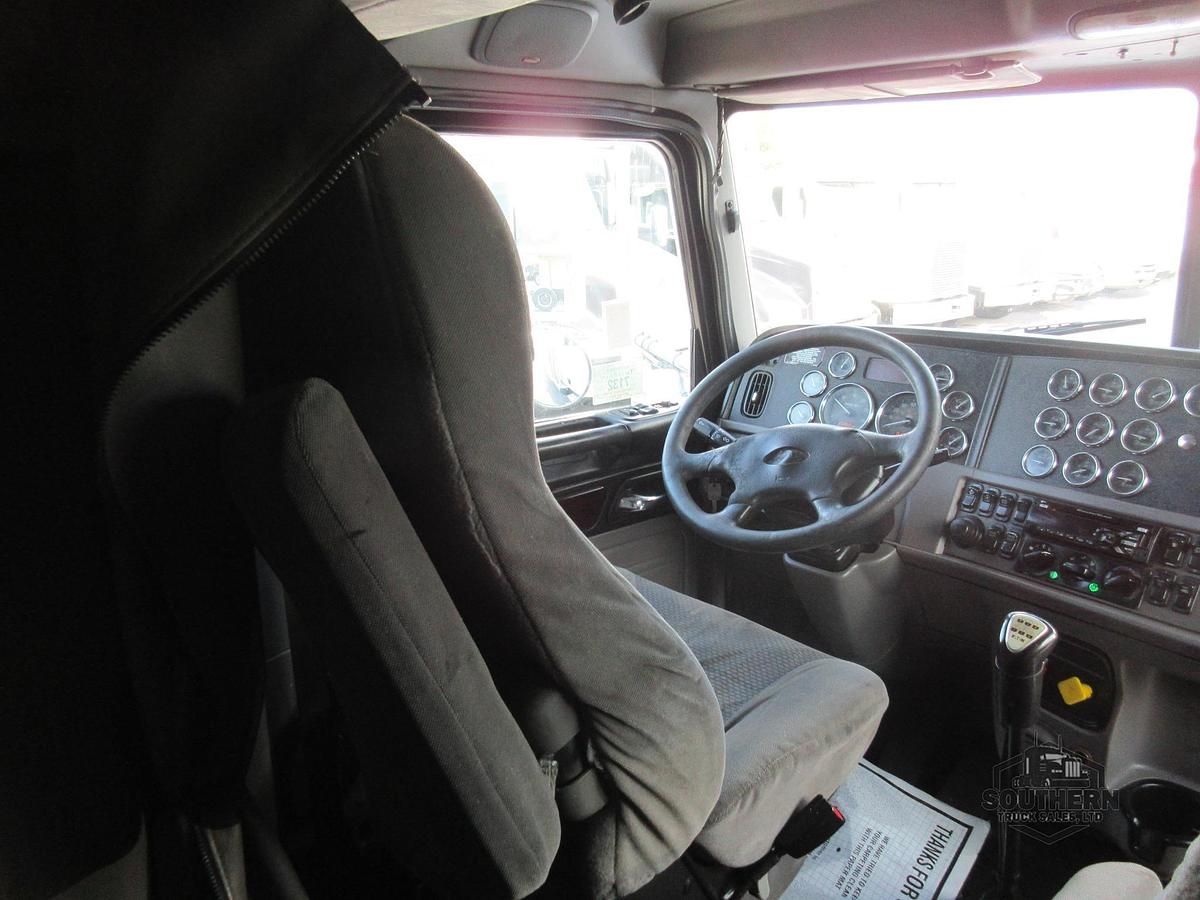 Used 2016 PETERBILT 389