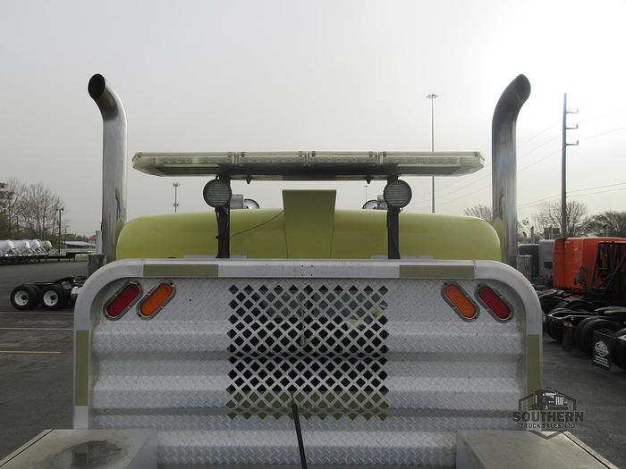 Used 2017 PETERBILT 367