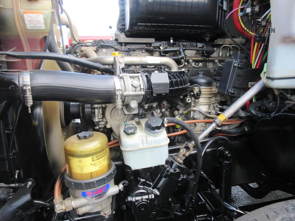 Used 2018 FREIGHTLINER CORONADO 122 SD