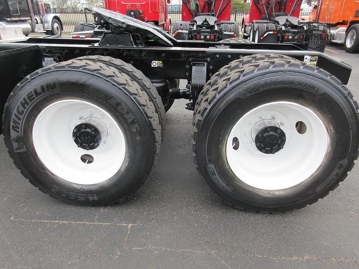 Used 2019 PETERBILT 567