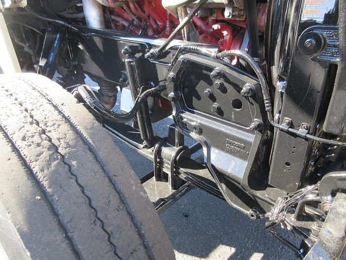 Used 2013 PETERBILT 365