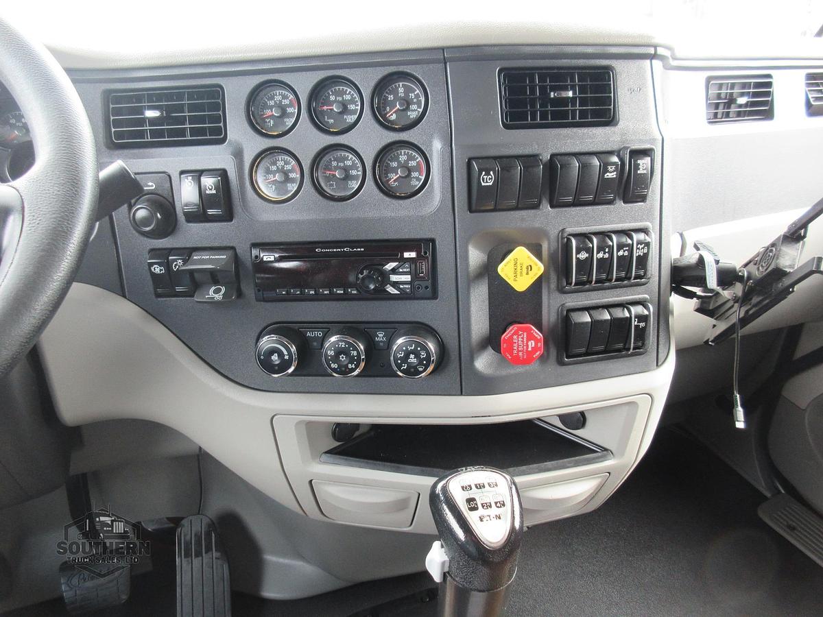 Used 2020 PETERBILT 567