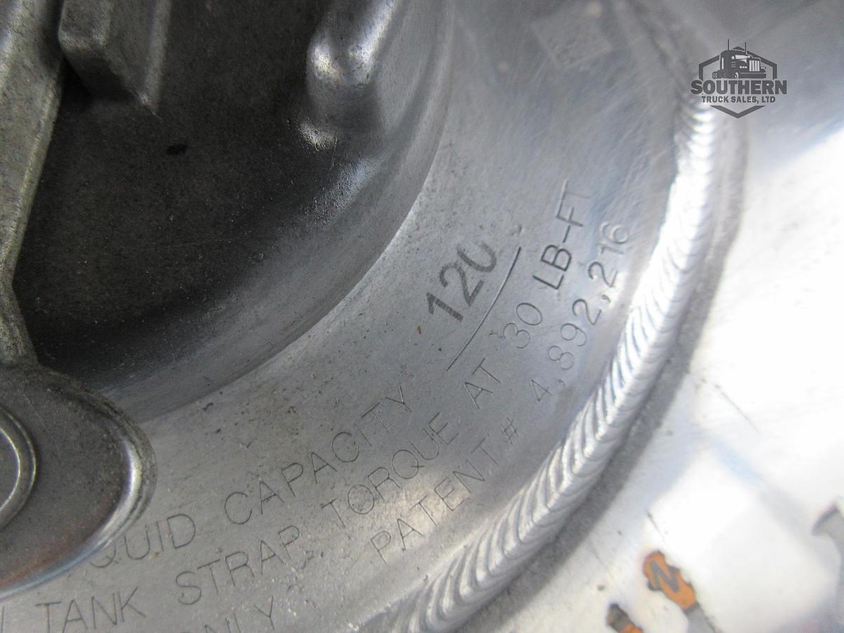 Used 2023 PETERBILT 567