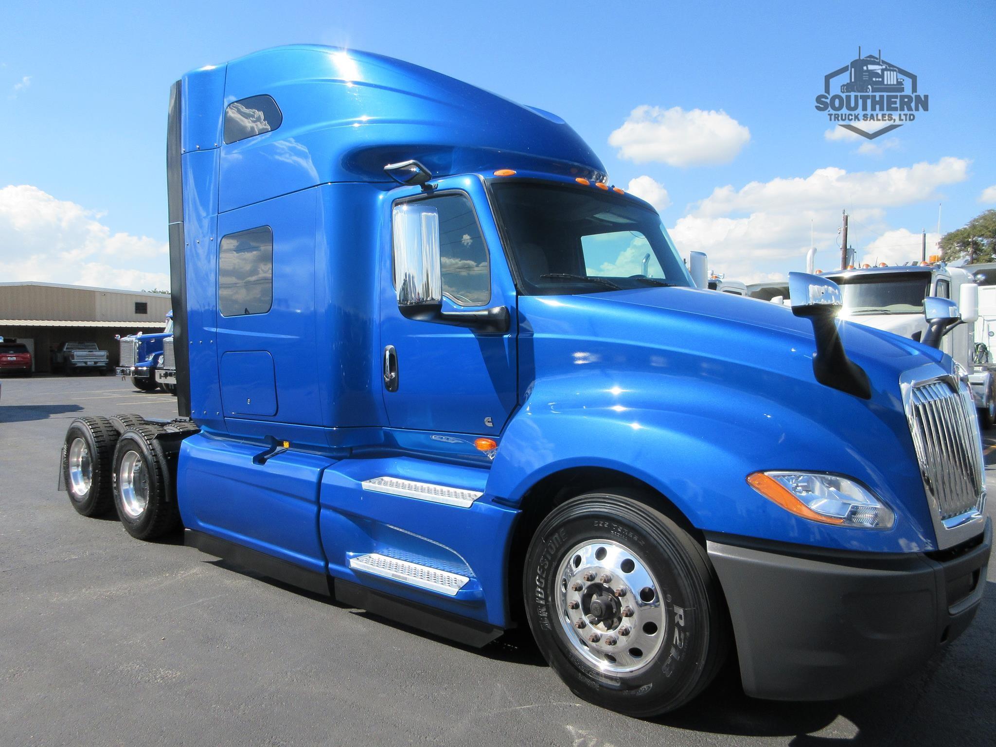 Used 2021 INTERNATIONAL LT