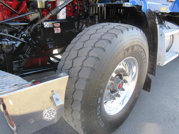 Used 2020 PETERBILT 567