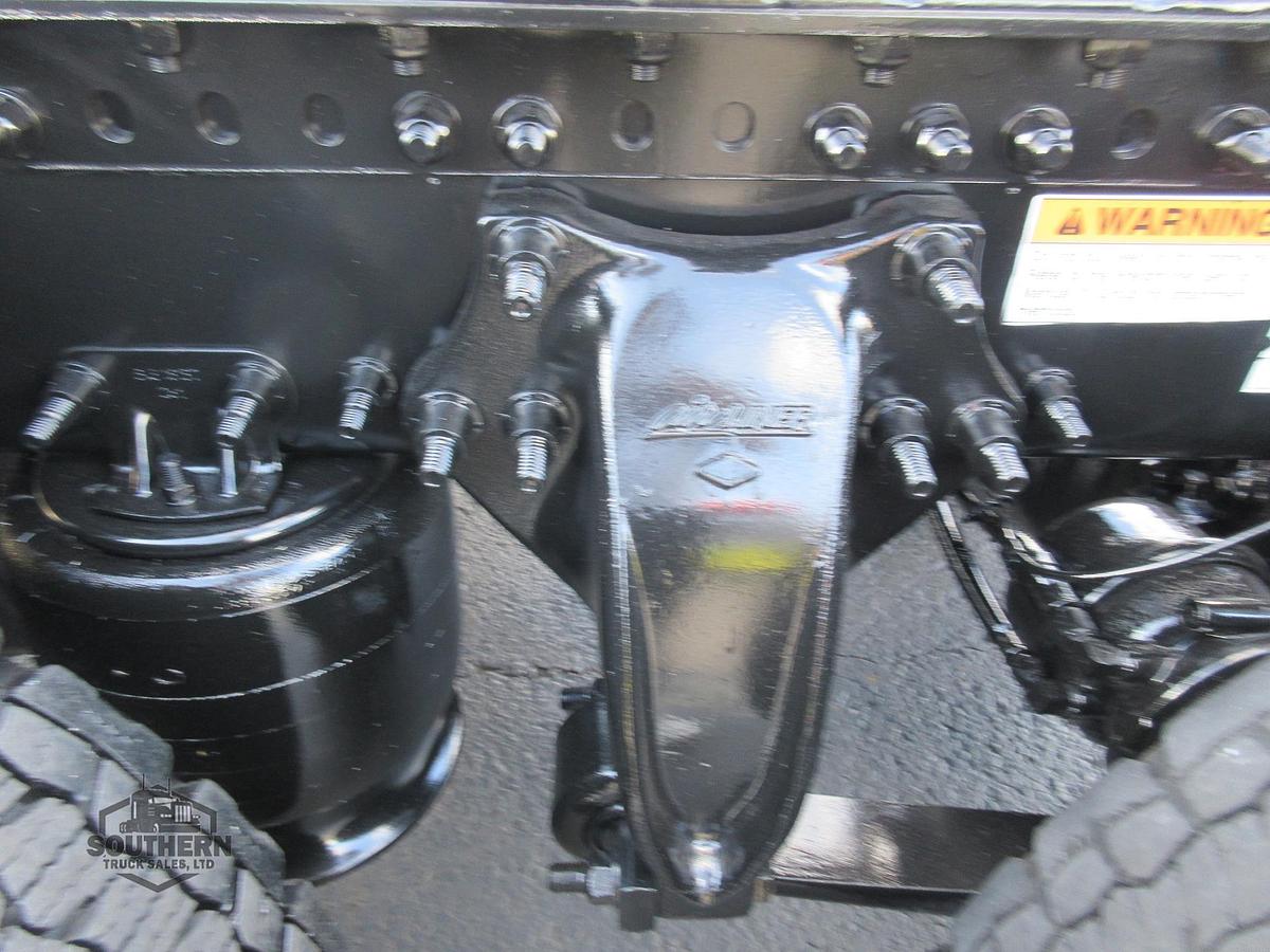 Used 2022 FREIGHTLINER CASCADIA 116
