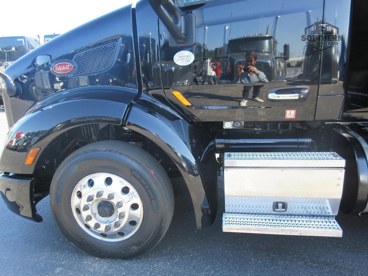 Used 2018 PETERBILT 579