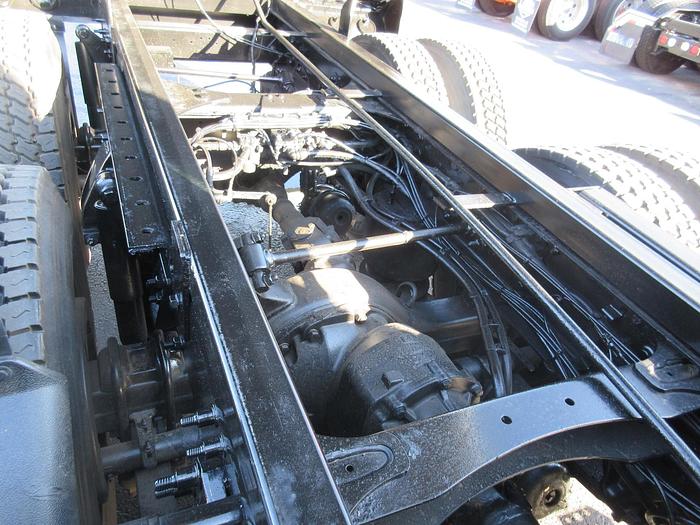 Used 2017 FREIGHTLINER CASCADIA 113