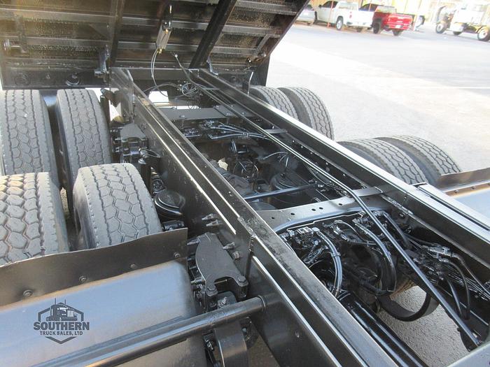 Used 2017 PETERBILT 579