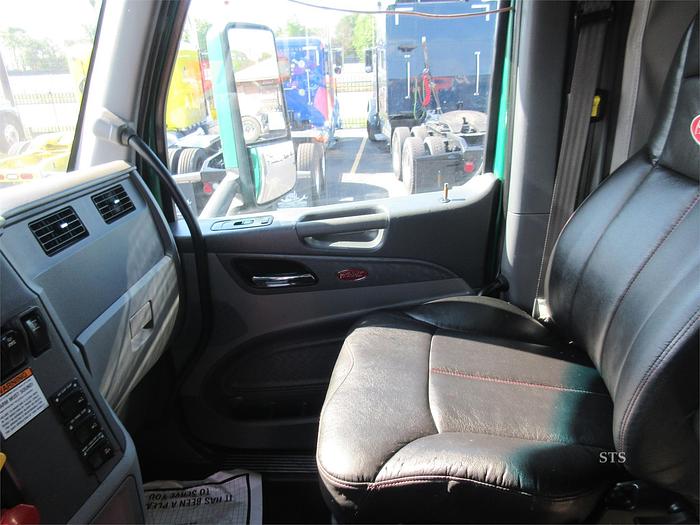 Used 2016 PETERBILT 579