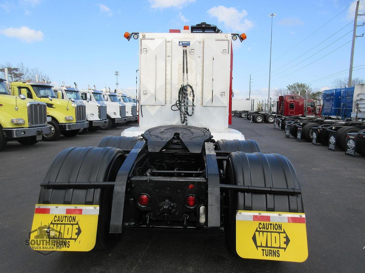 Used 2021 FREIGHTLINER CORONADO 122 SD