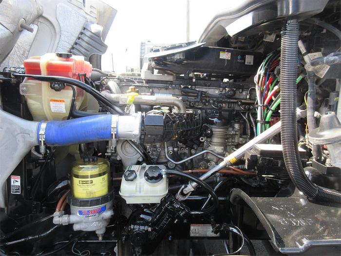 Used 2019 FREIGHTLINER CASCADIA 125