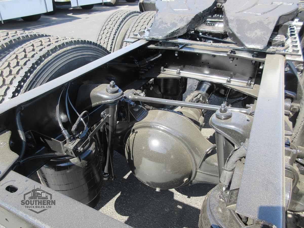 Used 2016 KENWORTH T880