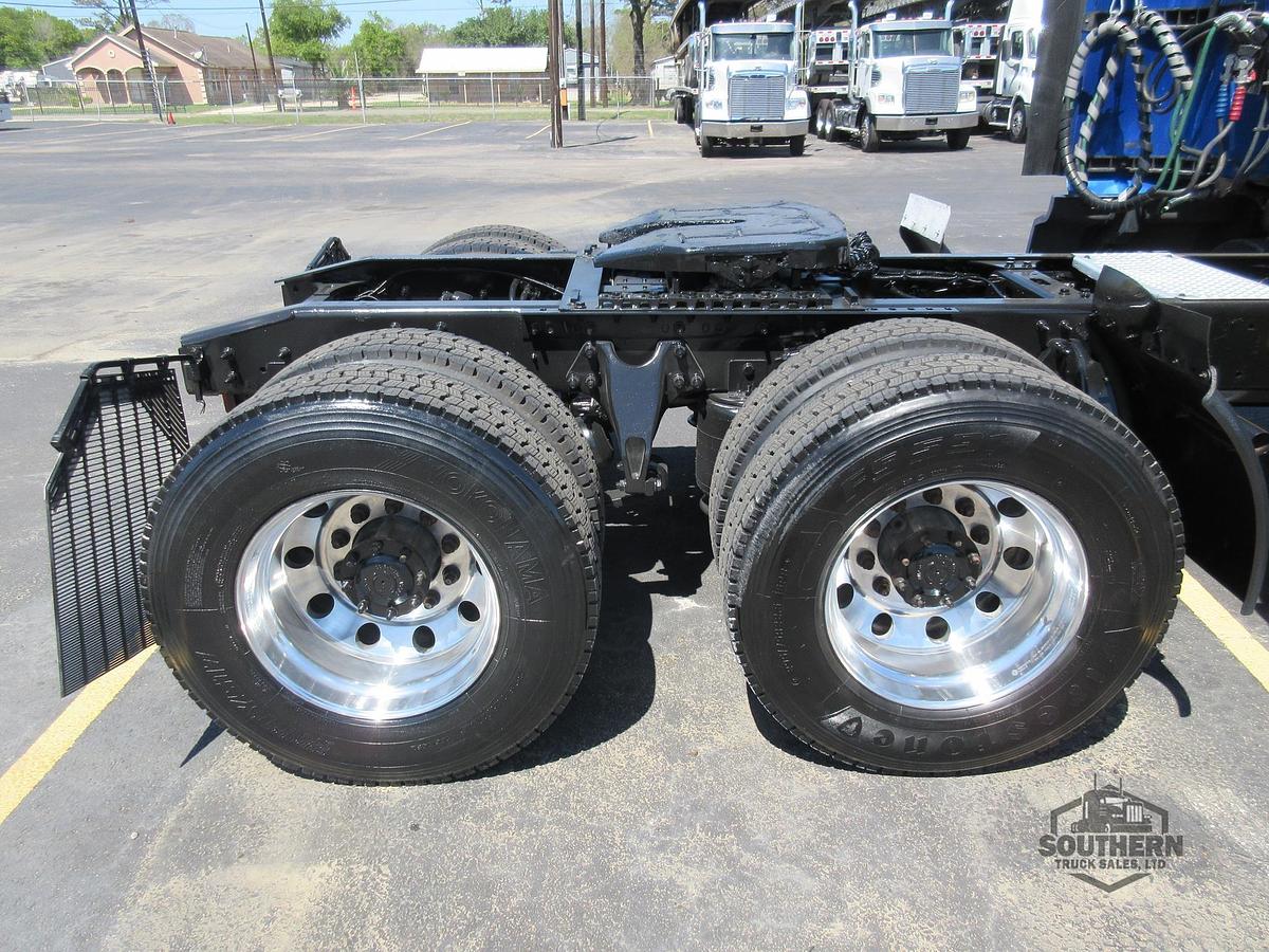 Used 2021 INTERNATIONAL LT