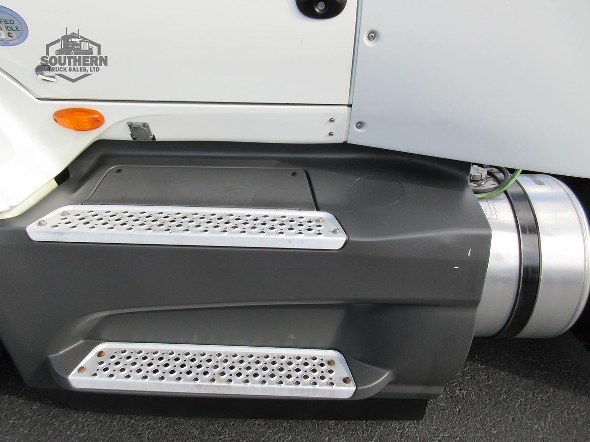 Used 2021 INTERNATIONAL LT
