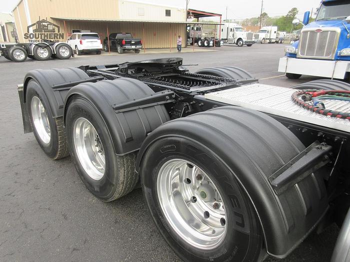 Used 2017 PETERBILT 367